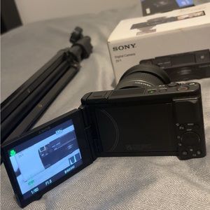 Sony ZV1 4K Mirrorless Camera